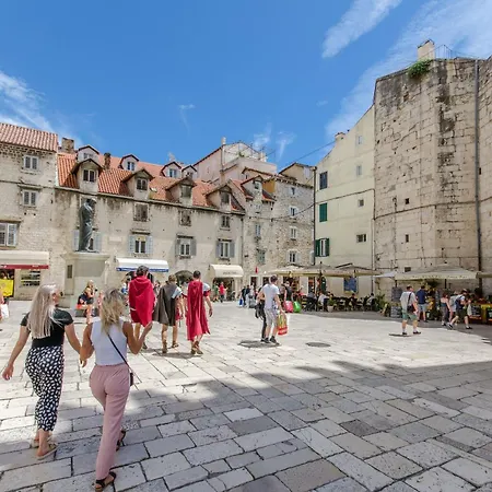 Апартаменты Urban *